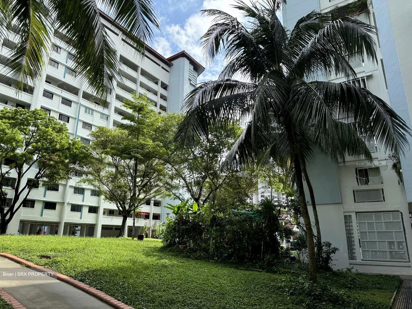 Blk 305 Hong Kah East Garden (Jurong East), HDB 5 Rooms #503125301